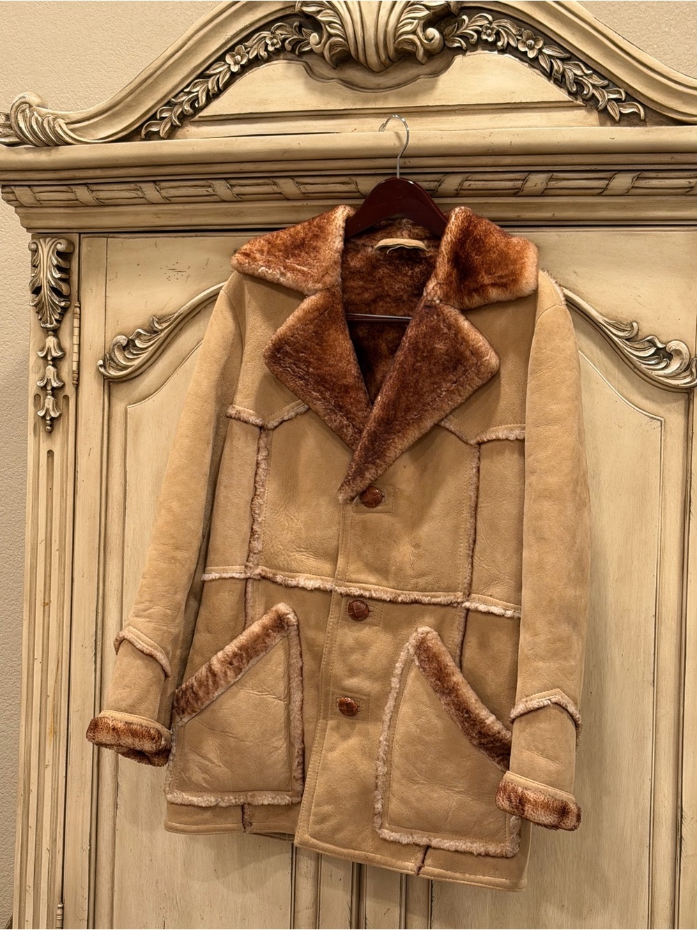 Women’s Shearling-Trim Matterhorn Jacket in Tan